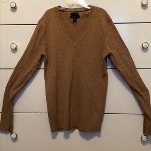 Cableknit sweater